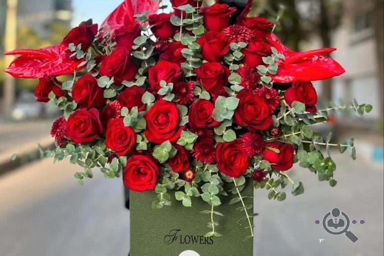 خانه گل رویاس در همدان